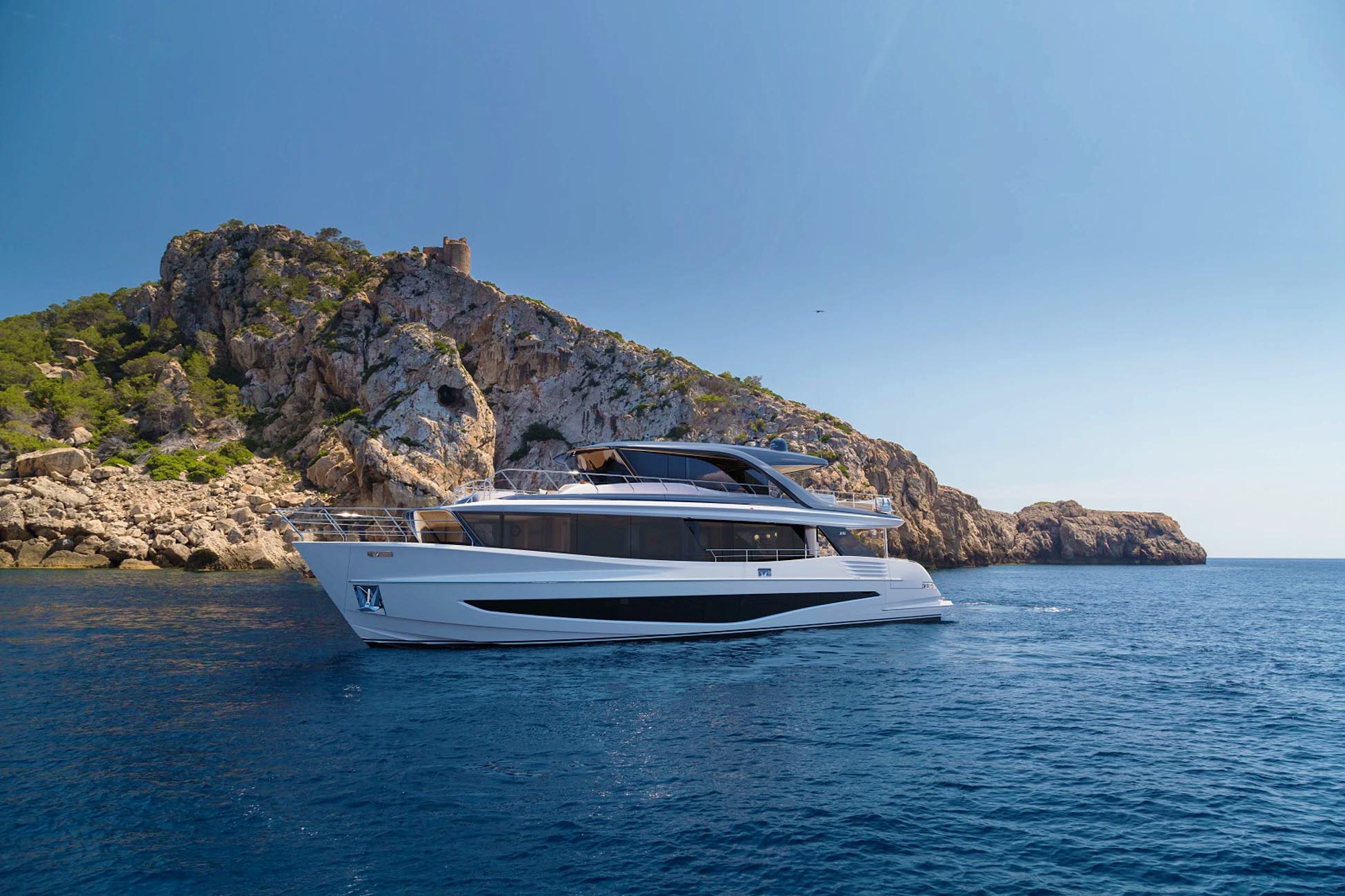 Nouveau Princess X90 yacht de luxe
