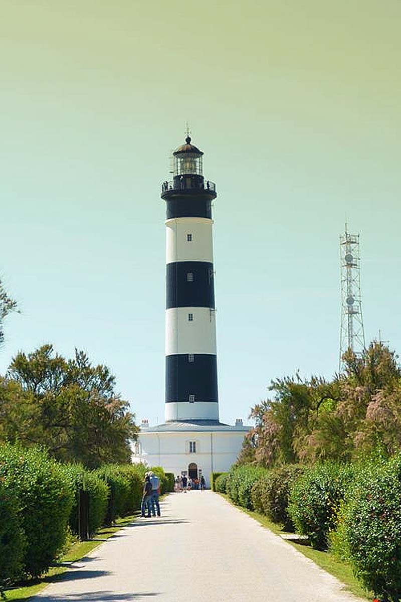 Phare de Chassiron à la pointe nord de l'Île d'Oléron, Charente-Maritime